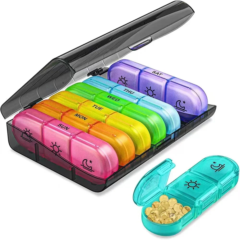 50% Rabatt|PillMate™ – Der kompakte 3-Fach Pillenorganizer für deinen Alltag