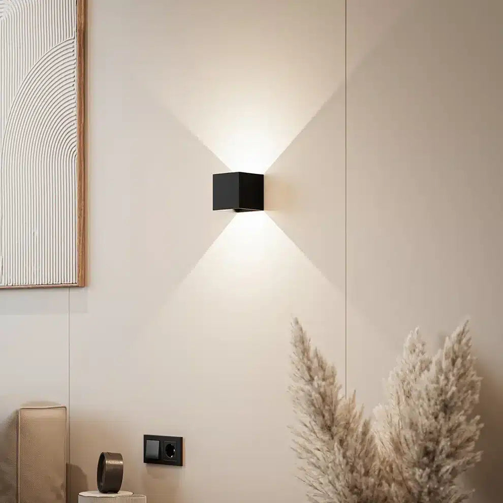 AuraLite Wandlampe