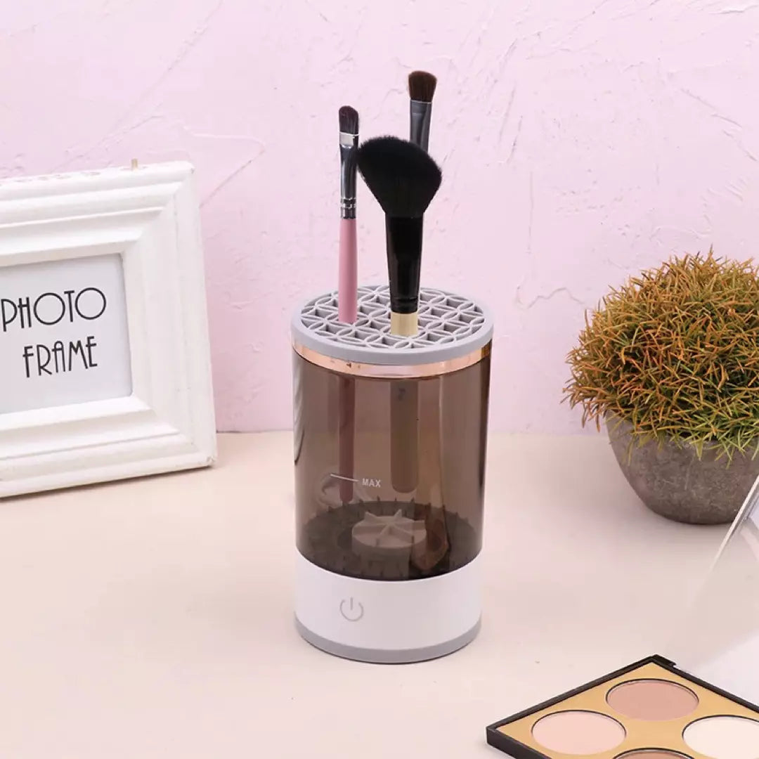 Professioneller Automatischer Make-up-Pinselreiniger – Für hygienische und strahlende Make-up-Anwendung